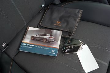 Voertuigafbeelding 6