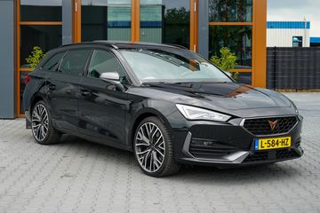 Voertuigafbeelding 9