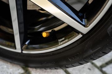 Voertuigafbeelding 14