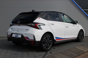 Voertuigafbeelding 6