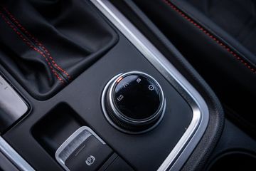 Voertuigafbeelding 24