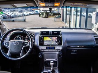 Voertuigafbeelding 12