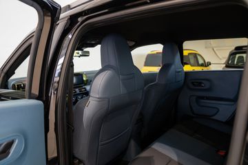 Voertuigafbeelding 8