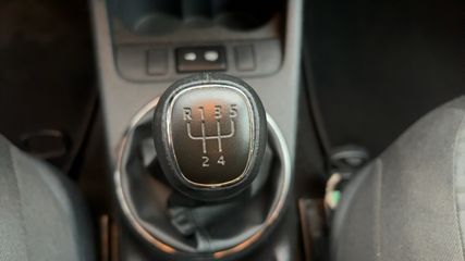 Voertuigafbeelding 14