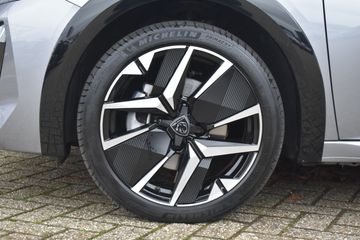 Voertuigafbeelding 35