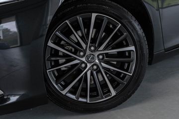 Voertuigafbeelding 8