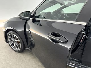 Voertuigafbeelding 32