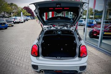 Voertuigafbeelding 12