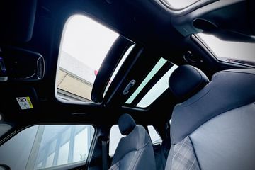 Voertuigafbeelding 15