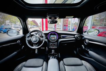 Voertuigafbeelding 17