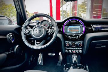 Voertuigafbeelding 18