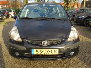 Voertuigafbeelding 10