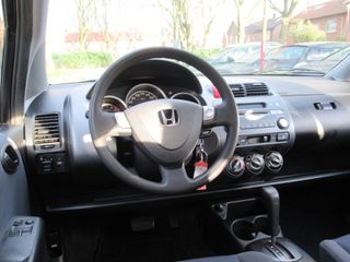 Voertuigafbeelding 15