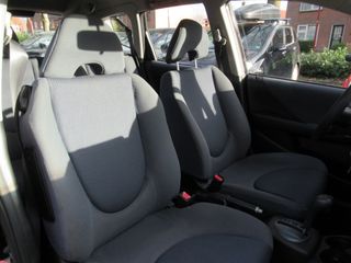 Voertuigafbeelding 6