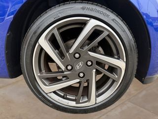 Voertuigafbeelding 13