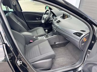 Voertuigafbeelding 25