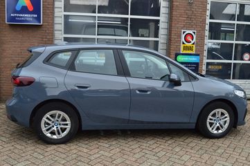 Voertuigafbeelding 26