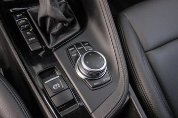 Voertuigafbeelding 32