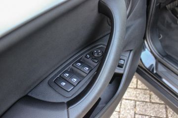 Voertuigafbeelding 38