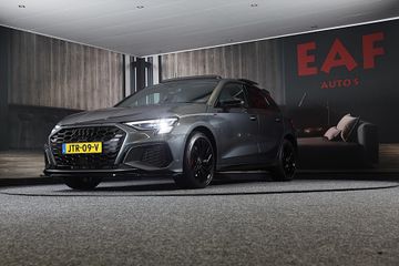 Voertuigafbeelding 3