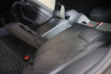 Voertuigafbeelding 34