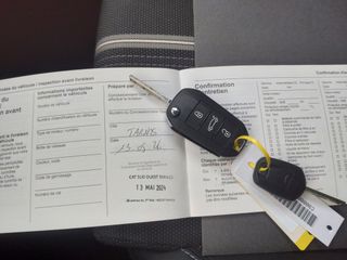 Voertuigafbeelding 8