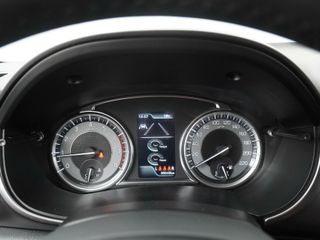 Voertuigafbeelding 11