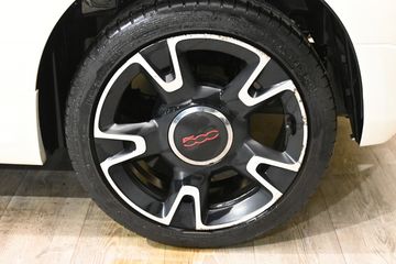 Voertuigafbeelding 14