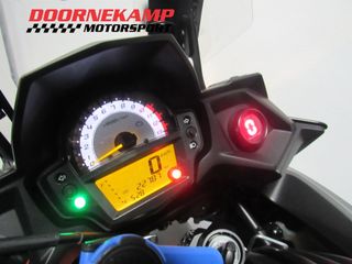 Voertuigafbeelding 6