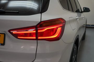 Voertuigafbeelding 37