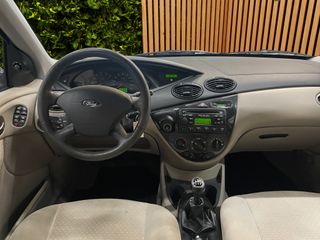 Voertuigafbeelding 9