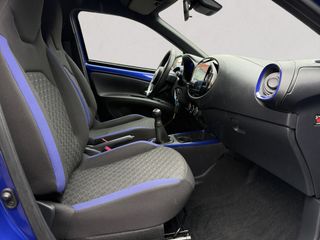 Voertuigafbeelding 17