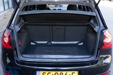 Voertuigafbeelding 5