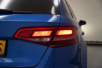 Voertuigafbeelding 28