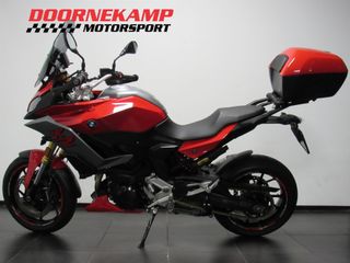 Voertuigafbeelding 3