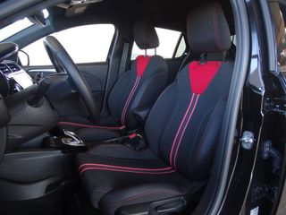 Voertuigafbeelding 36