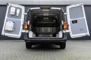 Voertuigafbeelding 9