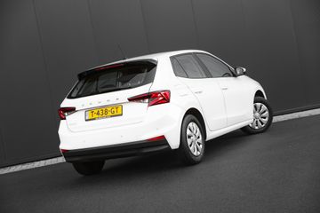 Voertuigafbeelding 6