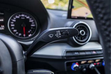 Voertuigafbeelding 30