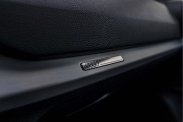 Voertuigafbeelding 37