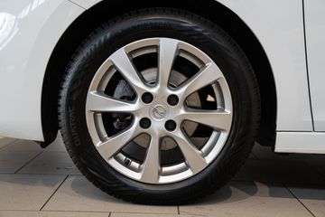 Voertuigafbeelding 3