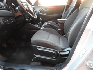 Voertuigafbeelding 7