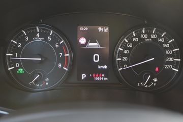 Voertuigafbeelding 13