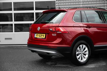 Voertuigafbeelding 6