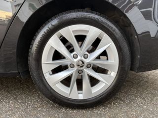 Voertuigafbeelding 44