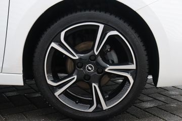 Voertuigafbeelding 12