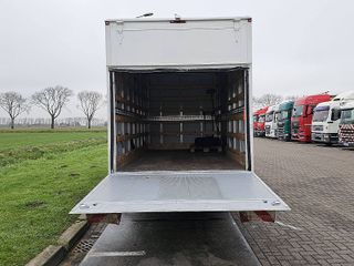 Voertuigafbeelding 11