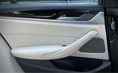 Voertuigafbeelding 24