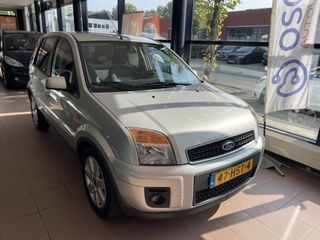 Voertuigafbeelding 11