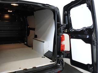 Voertuigafbeelding 37